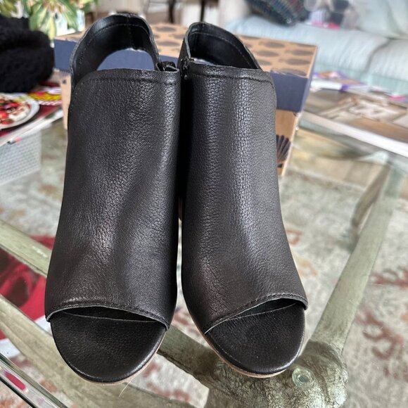 Treasure & Bond Open Toe Sandal Bootie - Black Leather‎ Upper - Stacked Heel-Zip - Picture 4 of 8